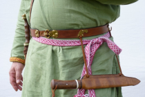 Etui à couteau mérovingien