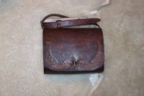 Sac rigide « bouton en chêne »