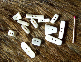 Boutons en os