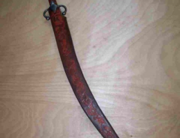 Fourreau d’épée courbe